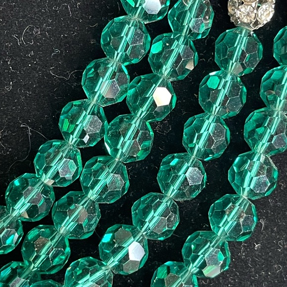 4-STRAND FASHION NECKLACE - Picture 3 of 4